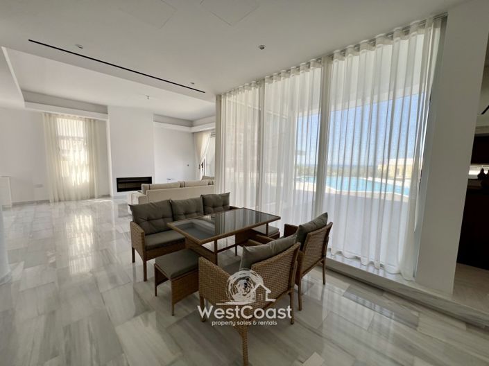 Image No.6-5 Bed Villa for sale