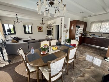 182508-detached-villa-for-sale-in-peyiafull