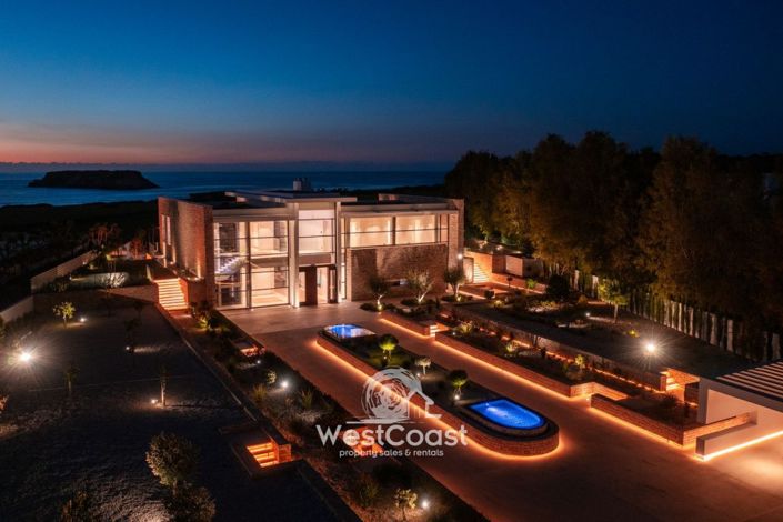 Image No.10-6 Bed Villa for sale