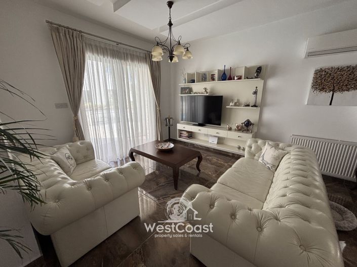 Image No.7-3 Bed Villa for sale