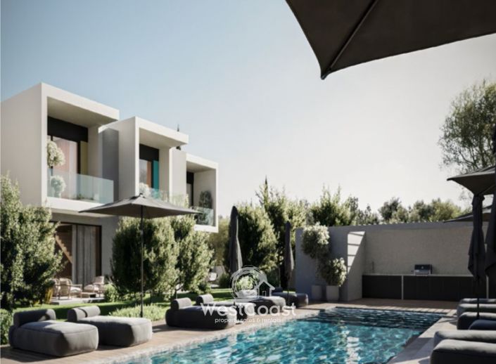 Image No.8-2 Bed Townhouse for sale