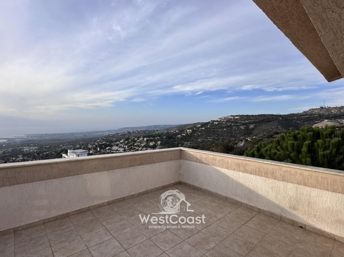 Image No.2-5 Bed Villa for sale