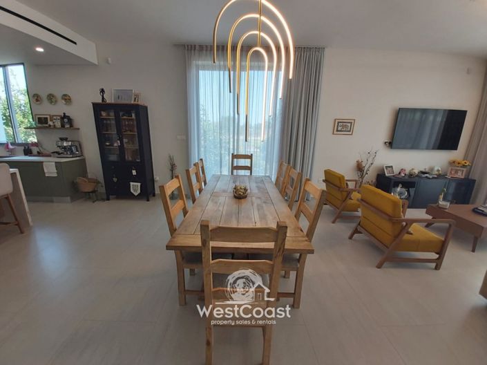 Image No.6-4 Bed Villa for sale