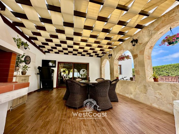 Image No.10-7 Bed Villa for sale