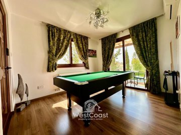 184960-detached-villa-for-sale-in-talafull