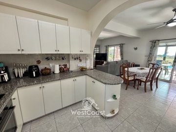 185280-detached-villa-for-sale-in-peyiafull