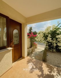 185454-detached-villa-for-sale-in-coral-bayfu