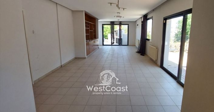 Image No.10-5 Bed Villa for sale