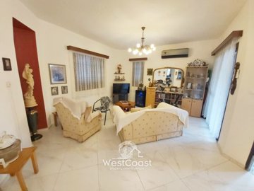 185746-semi-detached-villa-for-sale-in-kato-p