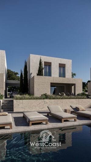 Image No.1-2 Bed Villa for sale