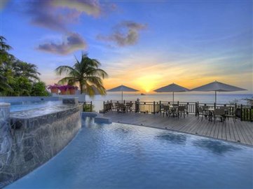 02-cap-maison-perfect-sunsets-from-clifftop-p