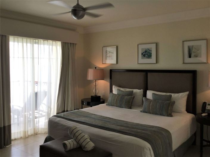 Image No.10-3 Bed Apartment for sale