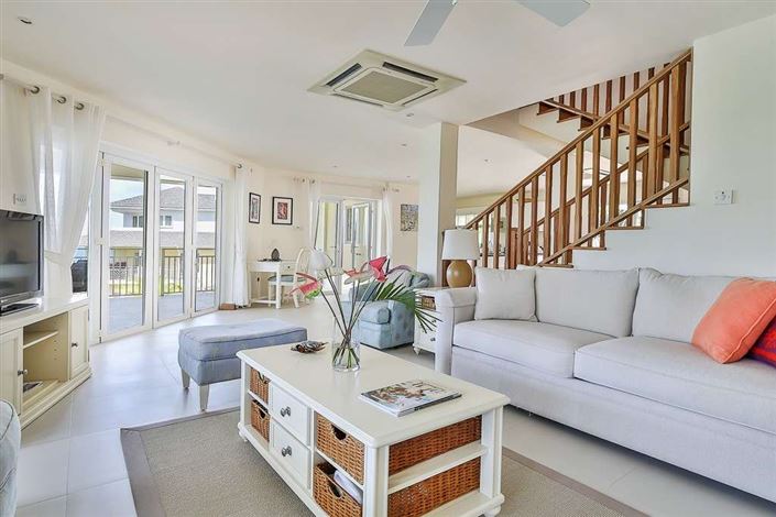 Image No.4-4 Bed Townhouse for sale