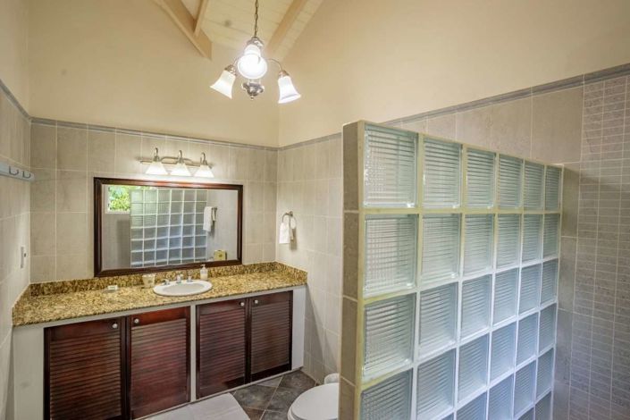 Image No.21-5 Bed Villa for sale