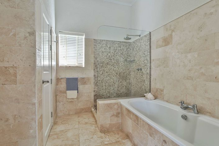 Image No.14-4 Bed Villa for sale