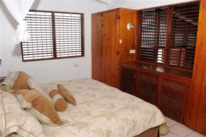 Image No.11-4 Bed Villa for sale