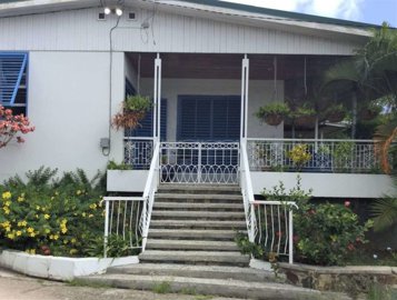 1 - Monchy, Villa