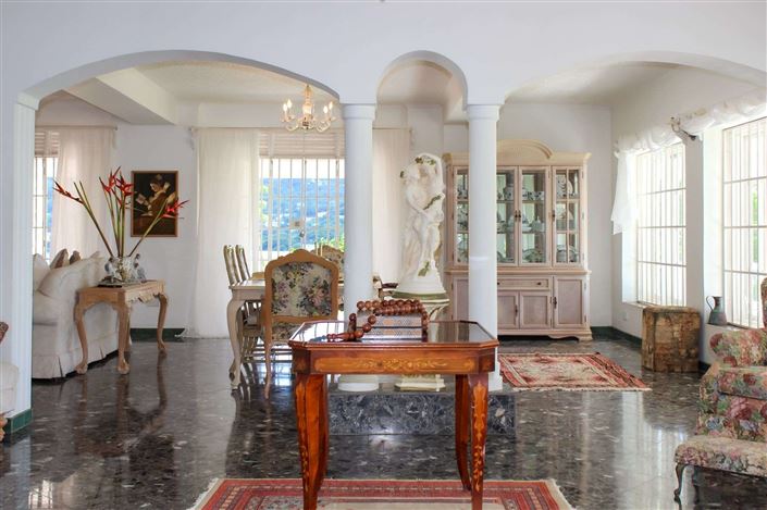 Image No.13-5 Bed Villa for sale