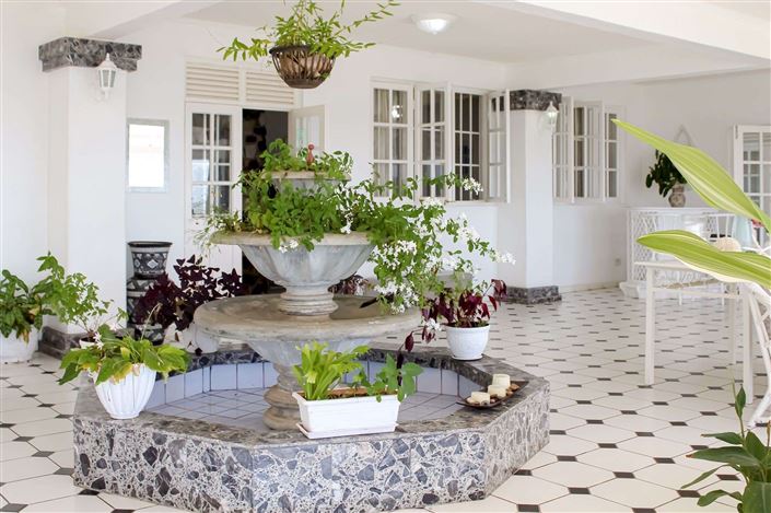 Image No.9-5 Bed Villa for sale