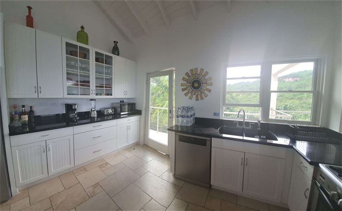 Image No.11-6 Bed Villa for sale