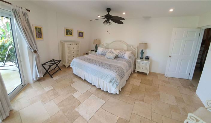 Image No.22-6 Bed Villa for sale