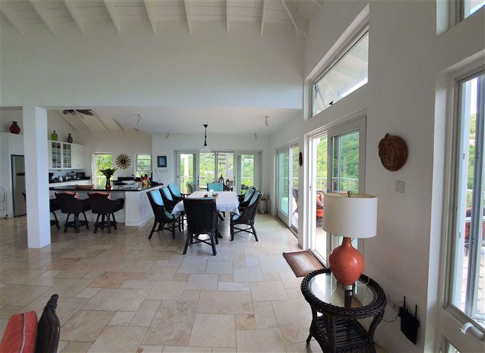 Image No.6-6 Bed Villa for sale