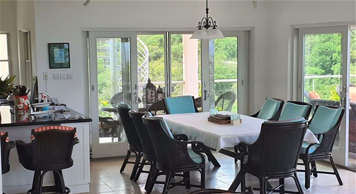 Image No.8-6 Bed Villa for sale