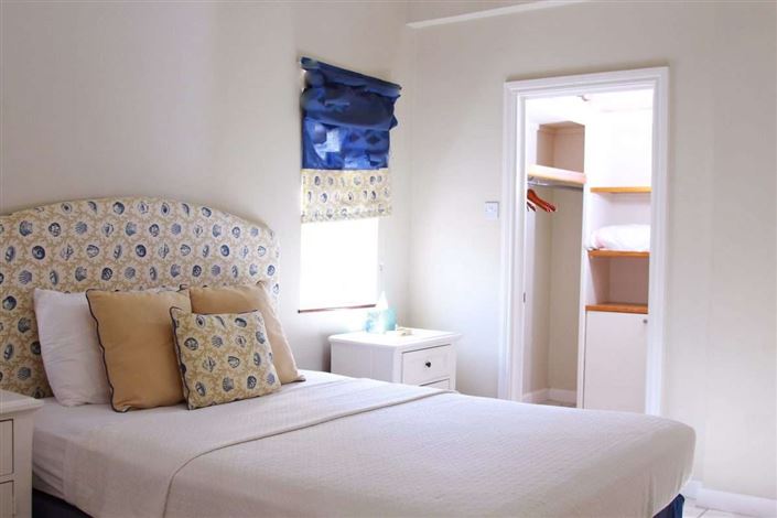 Image No.11-2 Bed Villa for sale