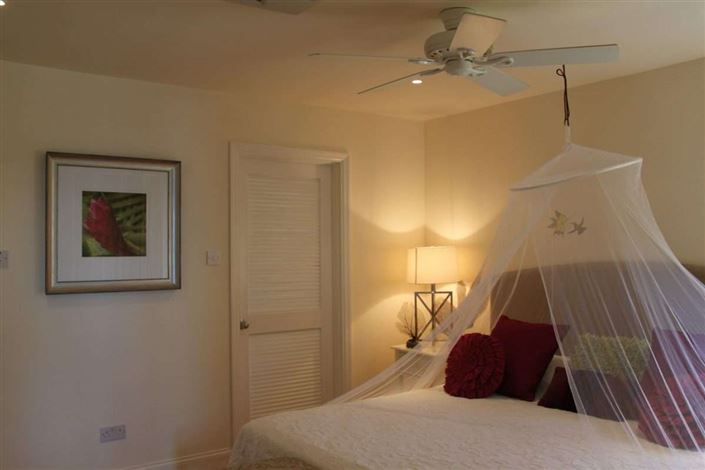 Image No.13-4 Bed Townhouse for sale