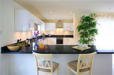 4-kitchen-scaled