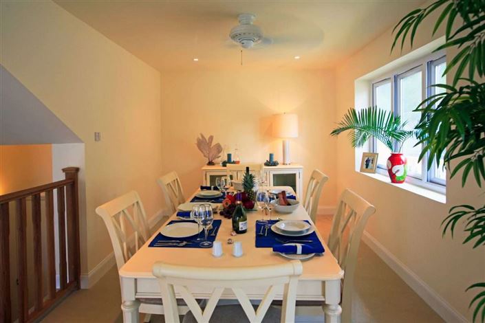 Image No.5-4 Bed Townhouse for sale