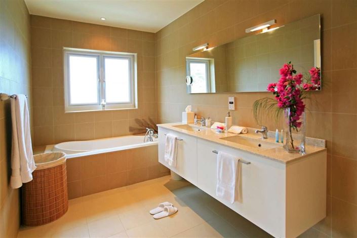 Image No.9-4 Bed Townhouse for sale