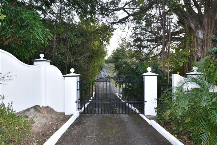 Image No.2-4 Bed Villa for sale