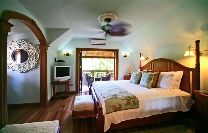 Image No.11-6 Bed Villa for sale