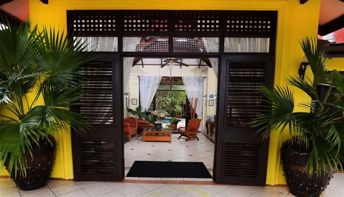 Image No.10-11 Bed Hotel for sale