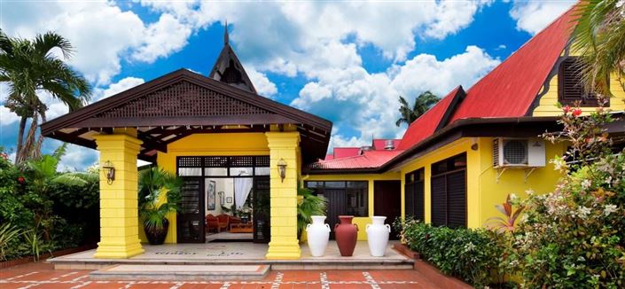 Image No.19-11 Bed Hotel for sale