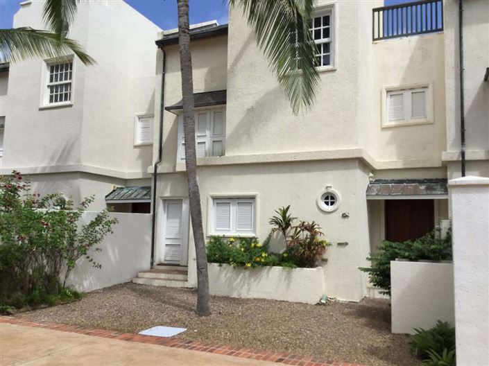 Image No.26-4 Bed Townhouse for sale