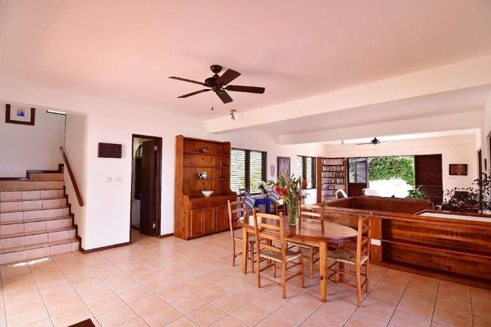 Image No.3-4 Bed Villa for sale