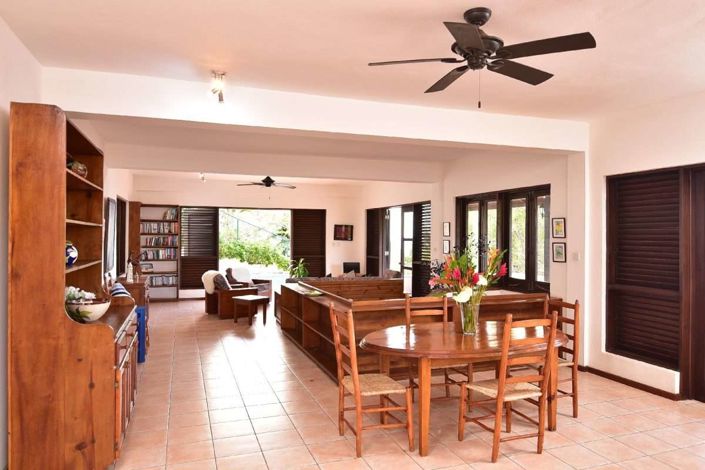 Image No.4-4 Bed Villa for sale