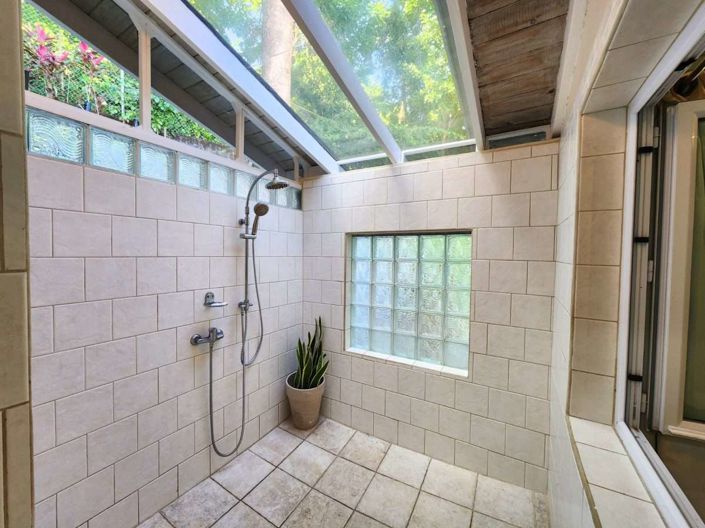 Image No.18-5 Bed Villa for sale