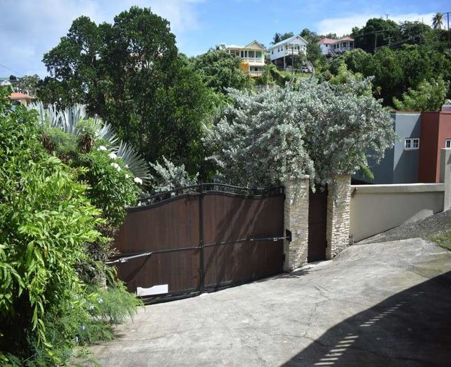 Image No.2-5 Bed Villa for sale