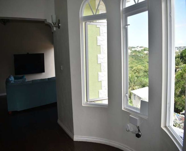 Image No.26-5 Bed Villa for sale