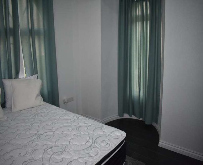 Image No.36-5 Bed Villa for sale