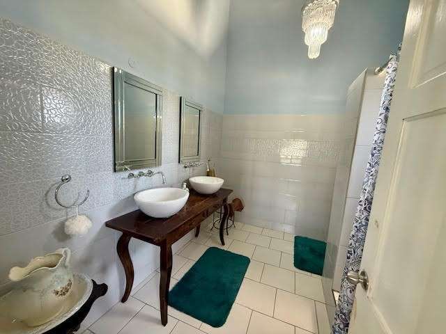 Image No.17-3 Bed Villa for sale