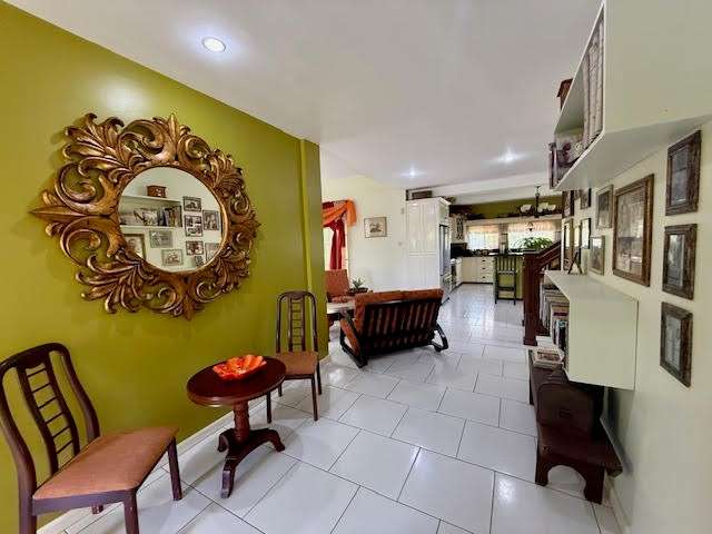 Image No.8-3 Bed Villa for sale