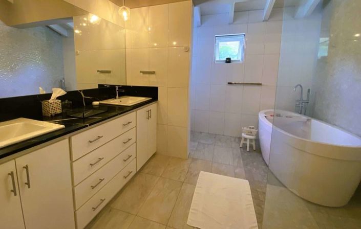 Image No.14-4 Bed Villa for sale