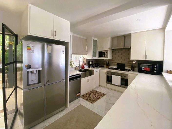 Image No.7-4 Bed Villa for sale