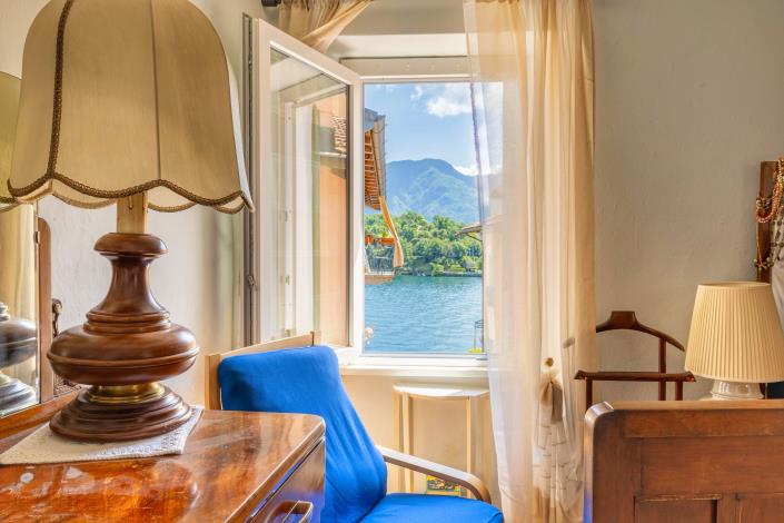 Image No.17-4 Bed Semi-Detached for sale