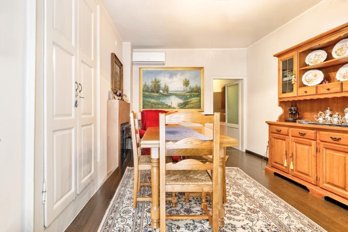 Image No.5-4 Bed Semi-Detached for sale