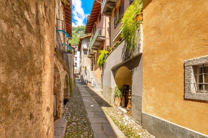 Image No.25-4 Bed Semi-Detached for sale